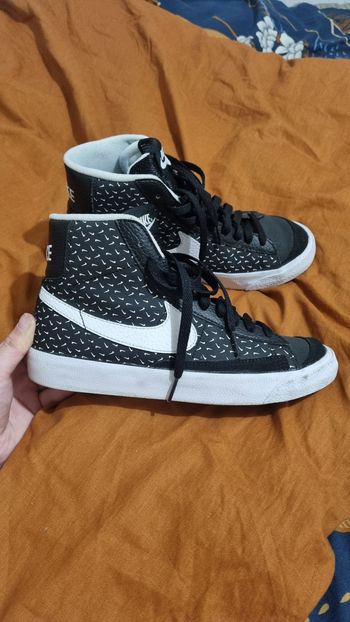 Baskets Blazzer Nike taille 37,5