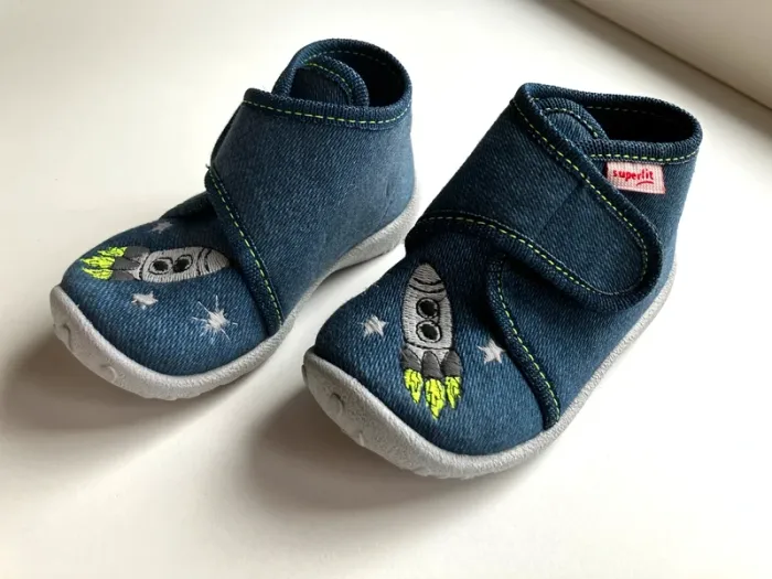 Chausson bébé taille 20