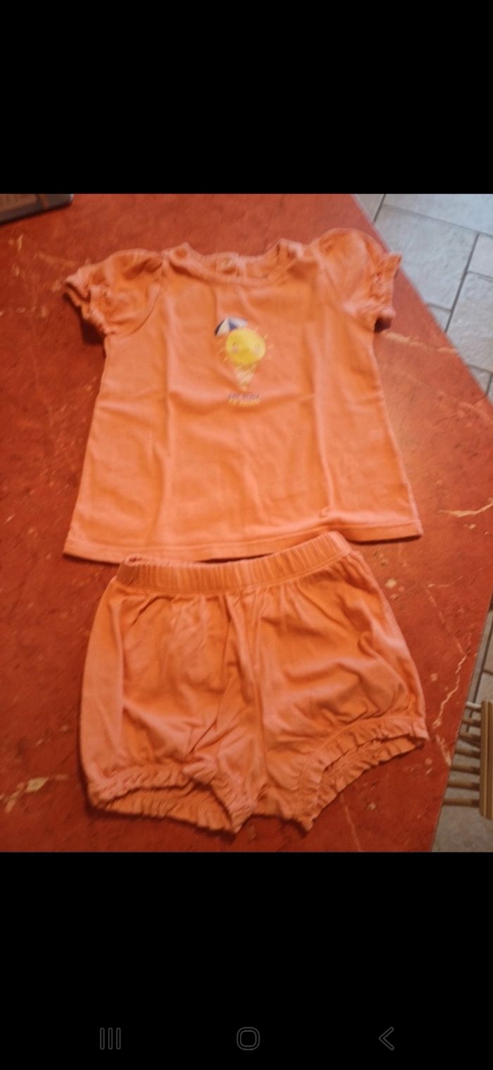 Ensemble bébé taille 24 mois - photo numéro 4
