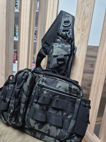 Sac à dos de pêche multifonctionnel Porte-Canne Télescopique Intégrée, Randonnée, Camping, Chasse. NEUF