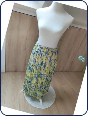 Jupe fleuri / T40