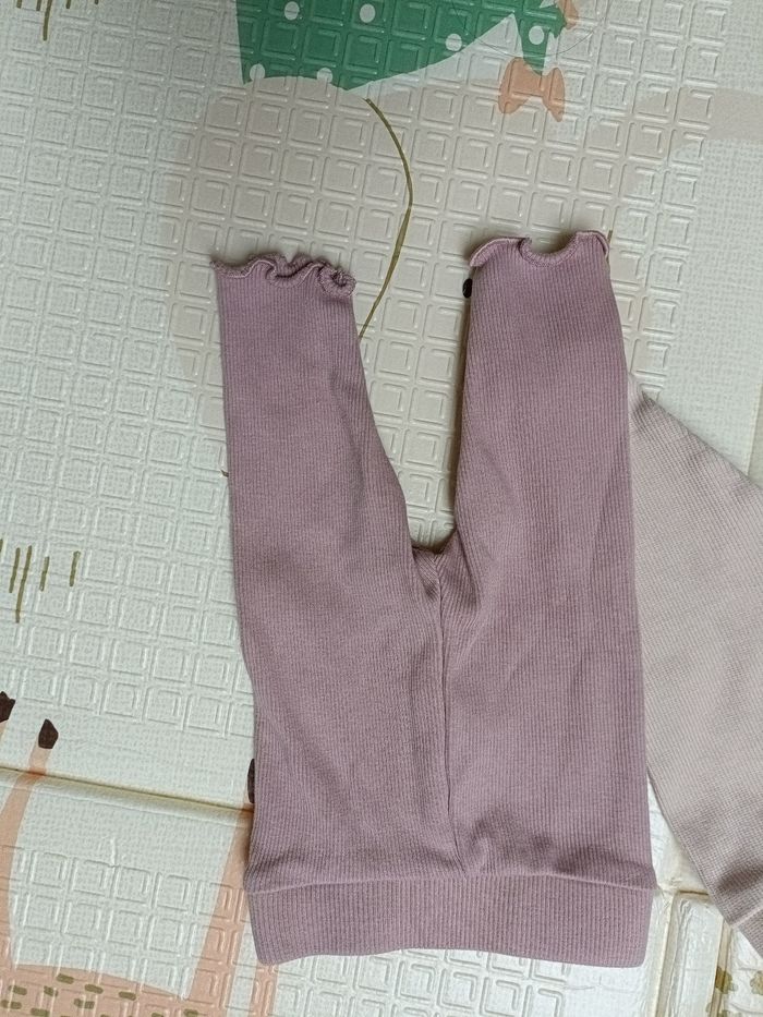 Lot 2 leegings Kiabi taille 3 mois - photo numéro 2
