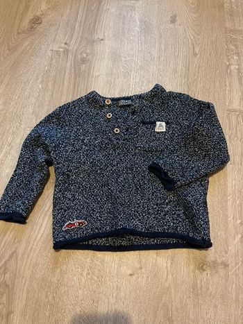 Pull 3-6 mois