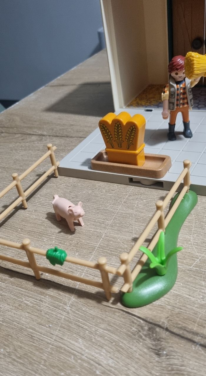 Ferme transportable Playmobil 4897 - photo numéro 2