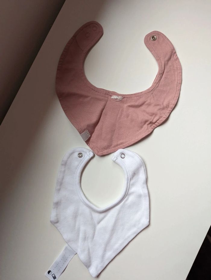 Lot de 2 bavoirs triangles bandana - photo numéro 3