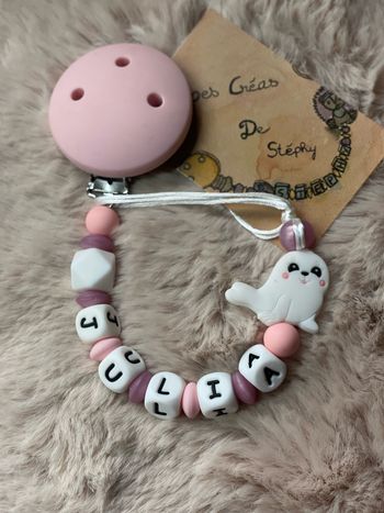 Attache tétine phoque