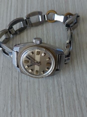 Montre femme mécanique Lip 