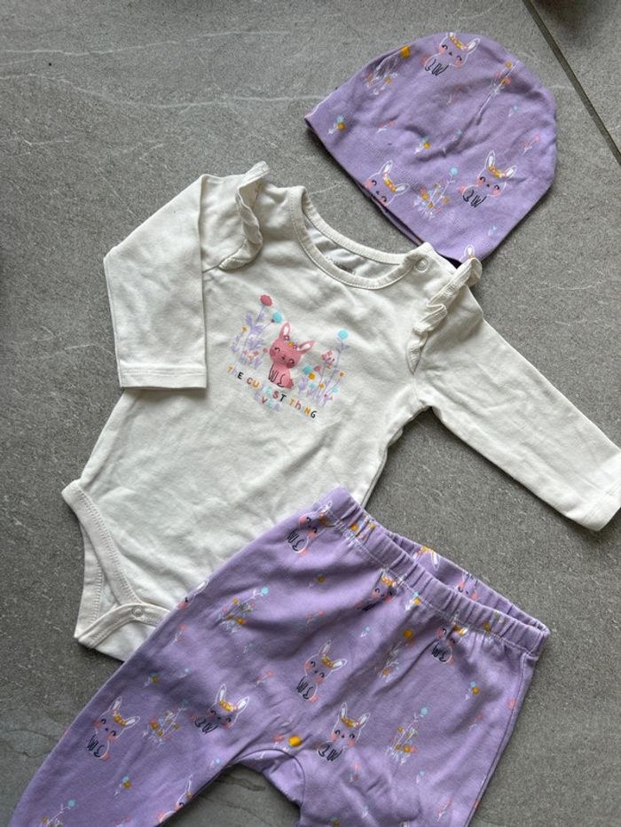 Ensemble fille 3/6 mois - photo numéro 2