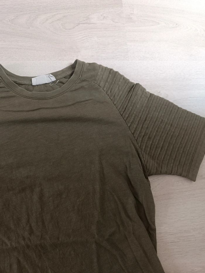 Lot de 3 Tshirts taille XS - photo numéro 5