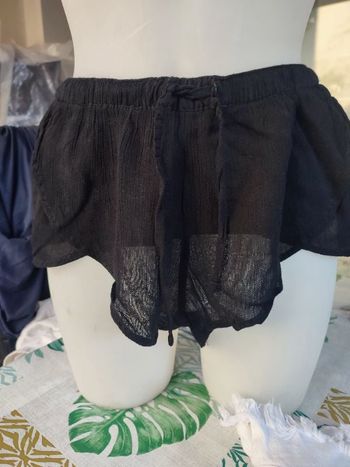 #kytie34femme. Short taille 34