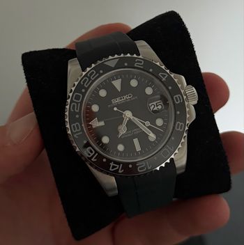 Montre seiko mod. État neuf jamais porté