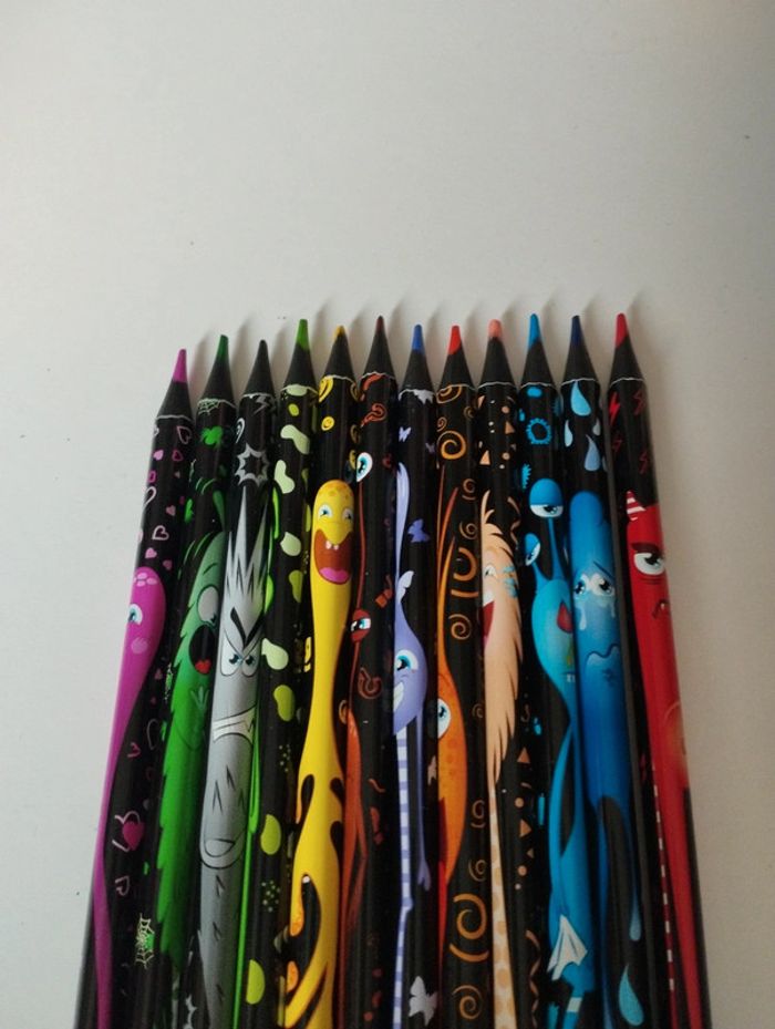 12 crayons de couleurs maped Pep's color monstres - photo numéro 2