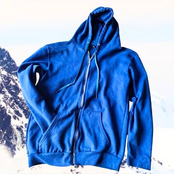 Superbe veste zippée à capuche