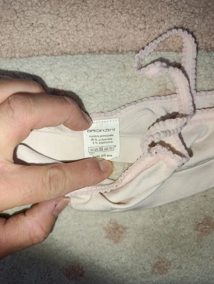 Lot de 2 brassières 4/5 ans - photo numéro 3