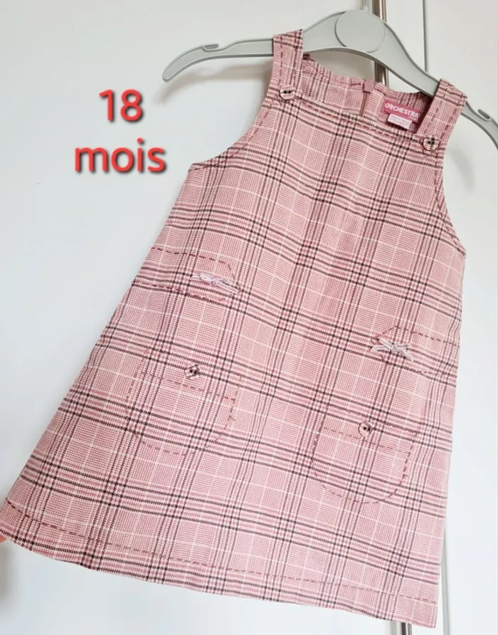 ● 18 mois ● Robe Orchestra