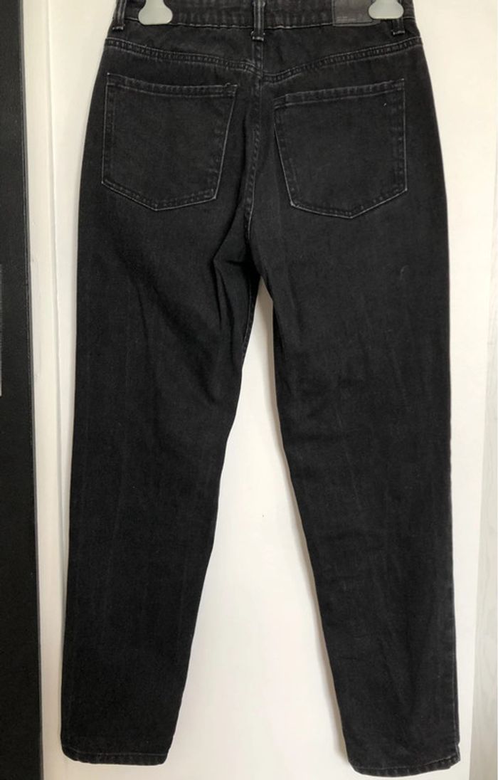 Jean mom noir Bershka - photo numéro 4
