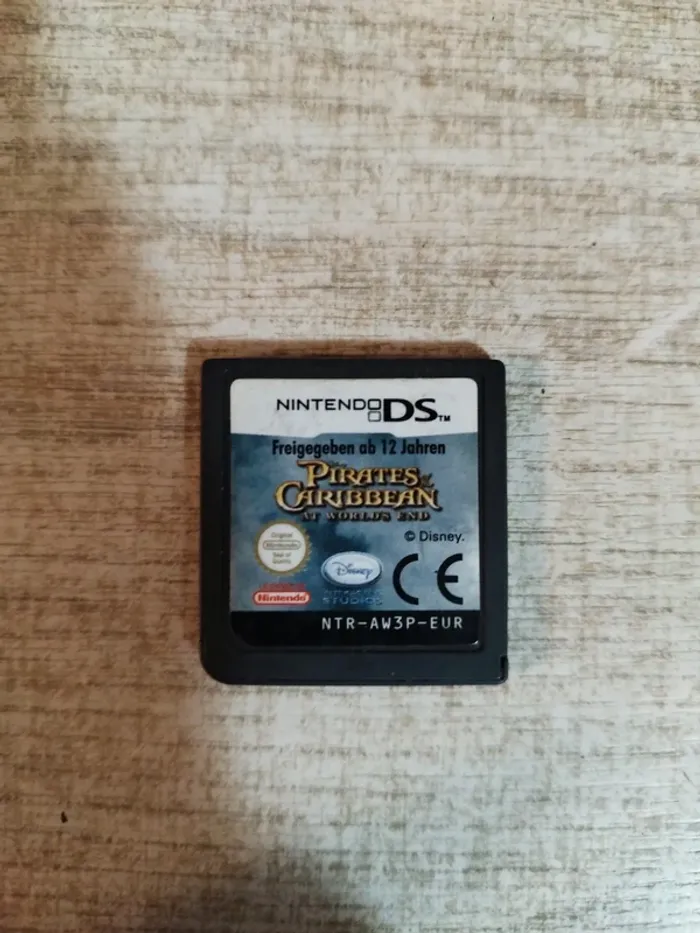 Jeu de DS Pirates des Caraïbes.