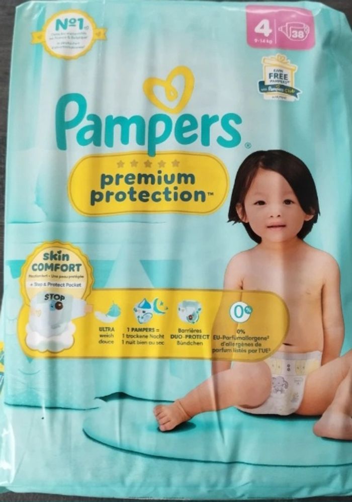Pampers couches taille 4