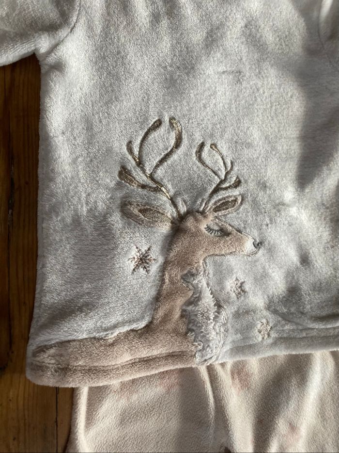 Pyjama pilou flocons renne doré 8 ans Gémo