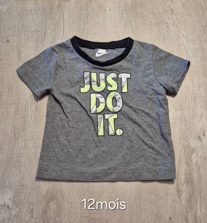 Tee shirt