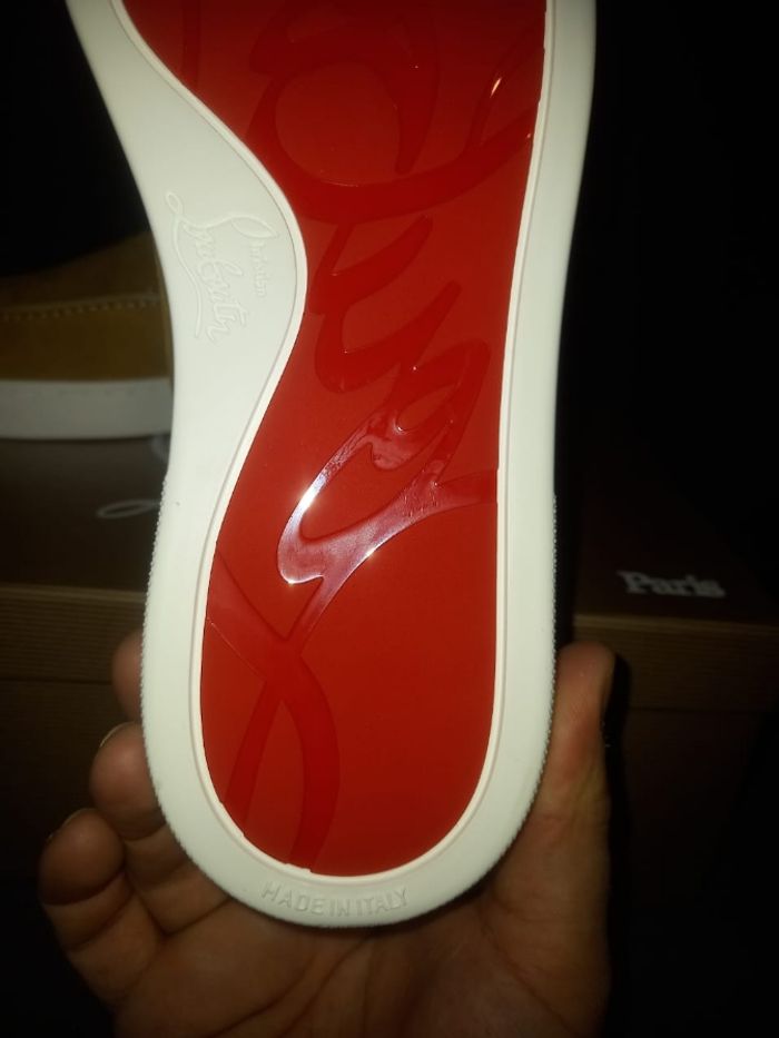 Christian Louboutin - photo numéro 5