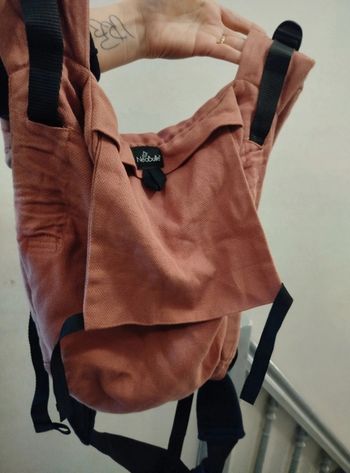 Porte bébé NEO de  NEOBULLE