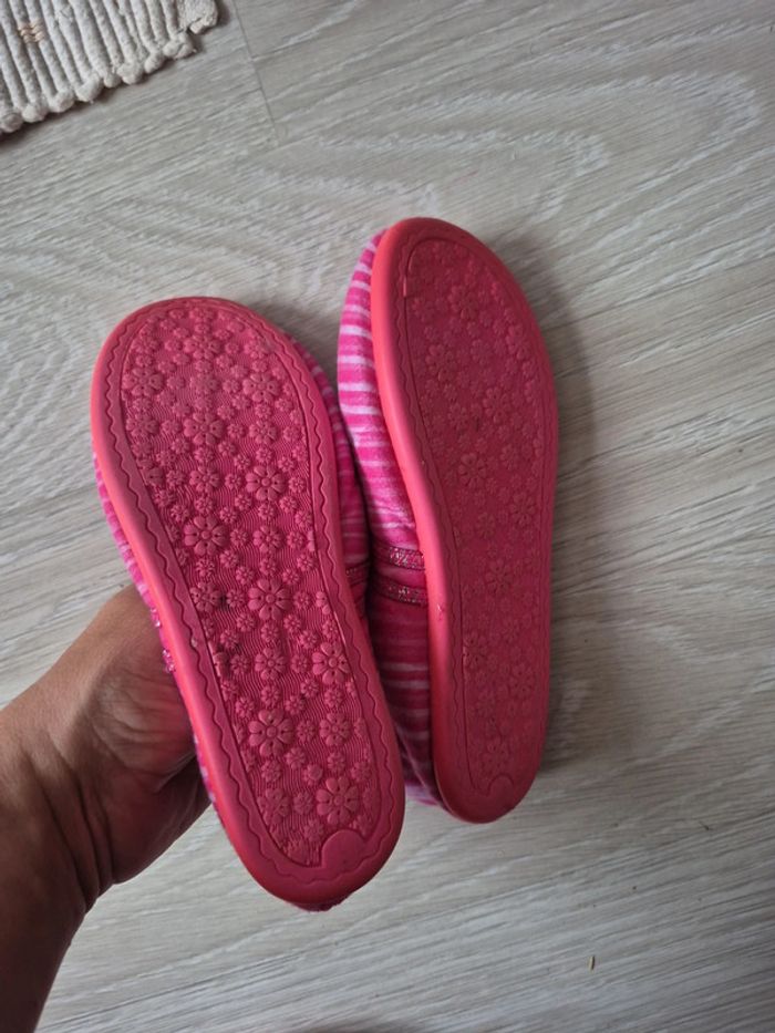 Chaussons fille 29 - photo numéro 3