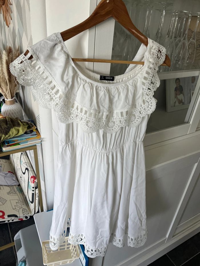 Robe blanche
