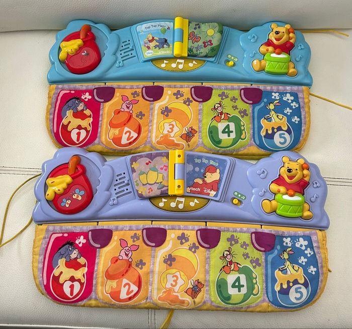 Lot de 2 pianos bébé mains ou pieds Winnie l’ourson - photo numéro 1