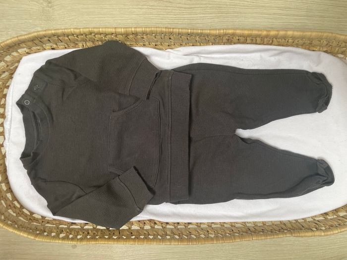 Ensemble garçon pull et jogging 12 mois gris