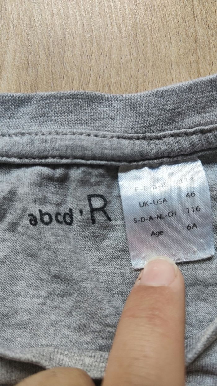 Tee-shirt 114cm - photo numéro 3