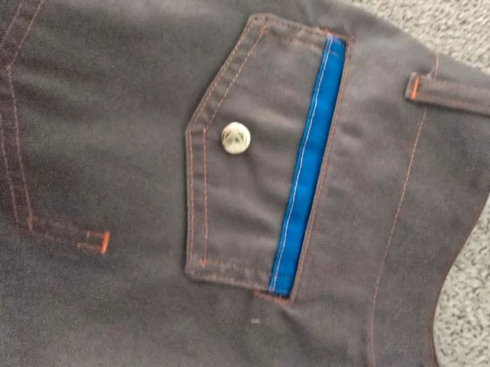 Pantalon de travail multipoche taille 42 neuf - photo numéro 3
