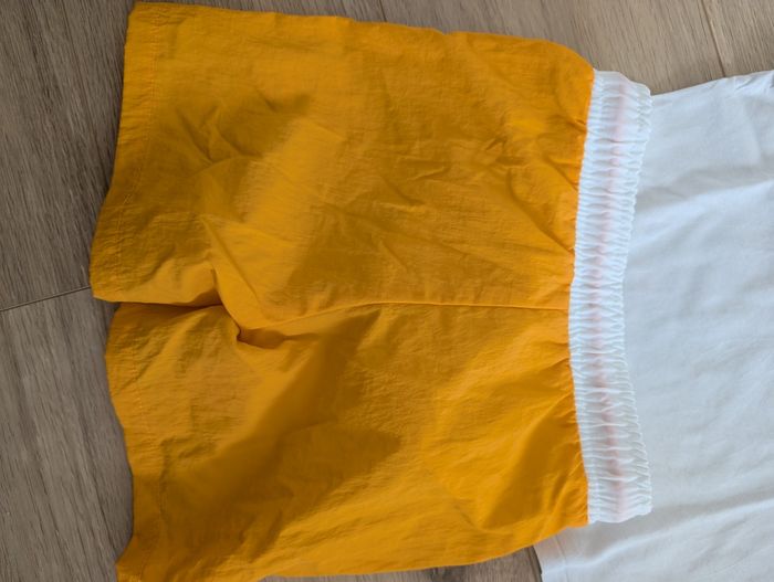 Short Hugo boss 5/6 ans - photo numéro 7