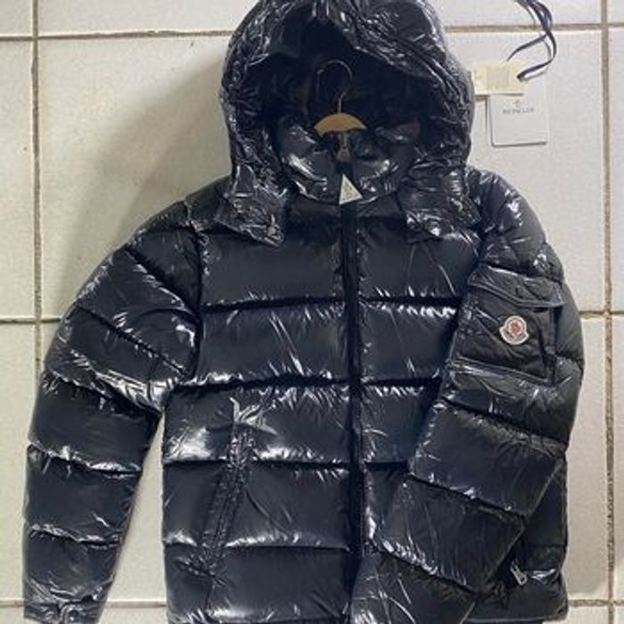 Moncler maya