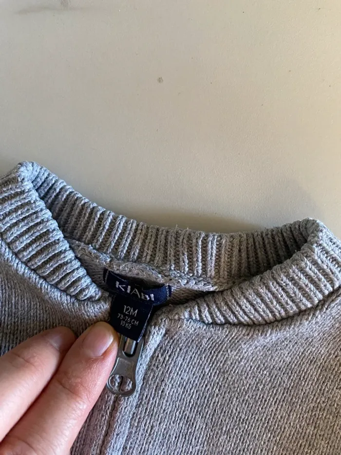 Gilet pull 12 mois - photo numéro 14