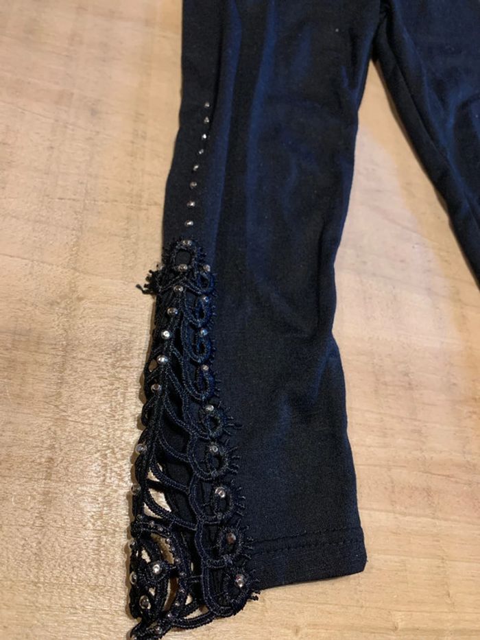 Lot de cinq leggings en bon état taille 4 ans - photo numéro 8