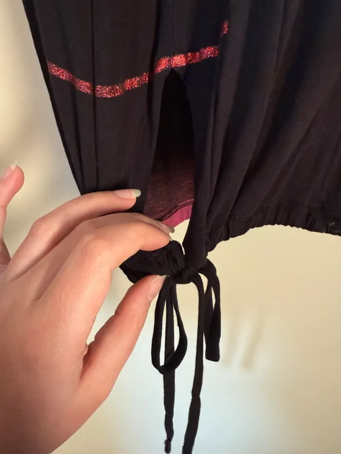 Haut desigual taille S - photo numéro 4