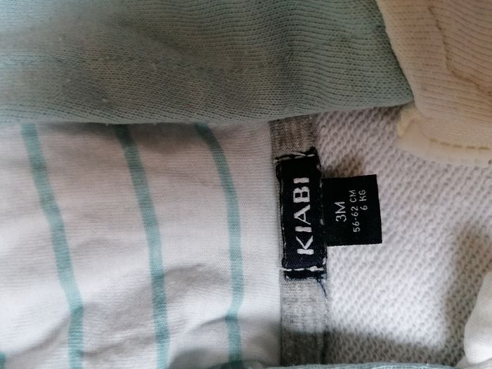 Lot de 2 Gilets 3mois - photo numéro 4