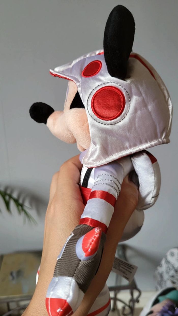 Mickey Cosmonaute - photo numéro 9