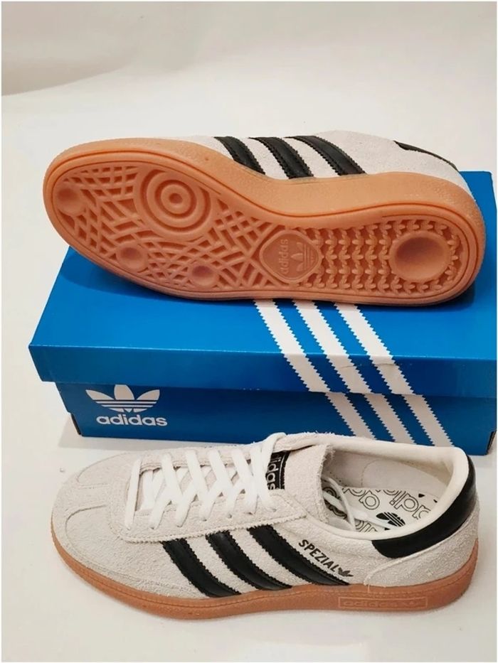 Adidas originals Handball spezial Taille 40