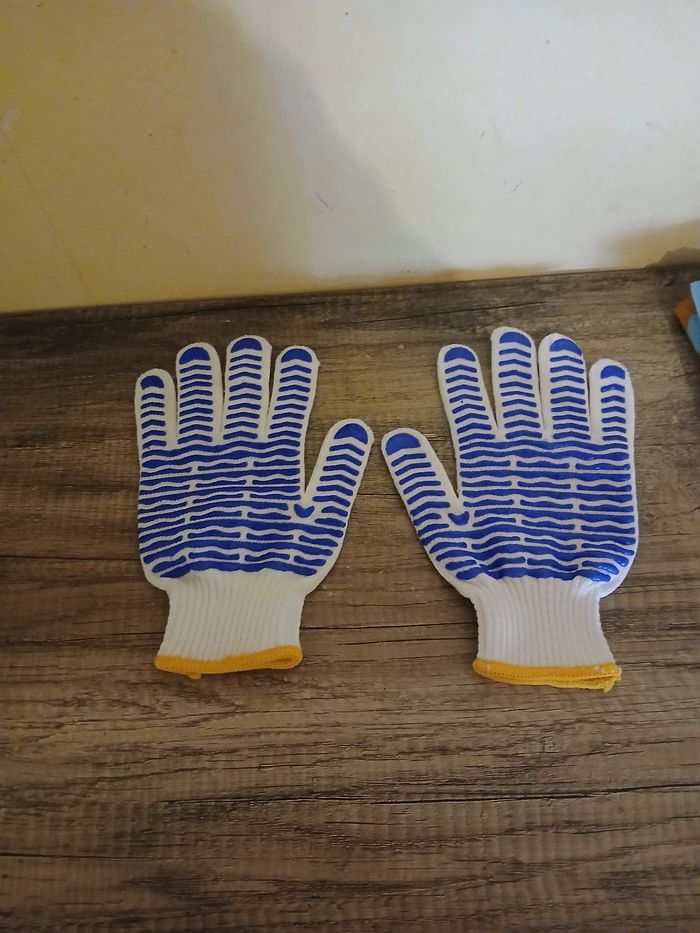Gants pour jardinage ou bricolage neuf
