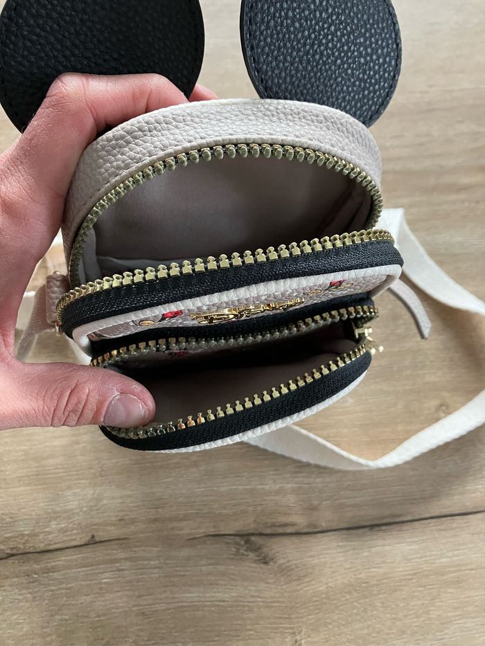 Sac bandoulière Disney neuf - photo numéro 6