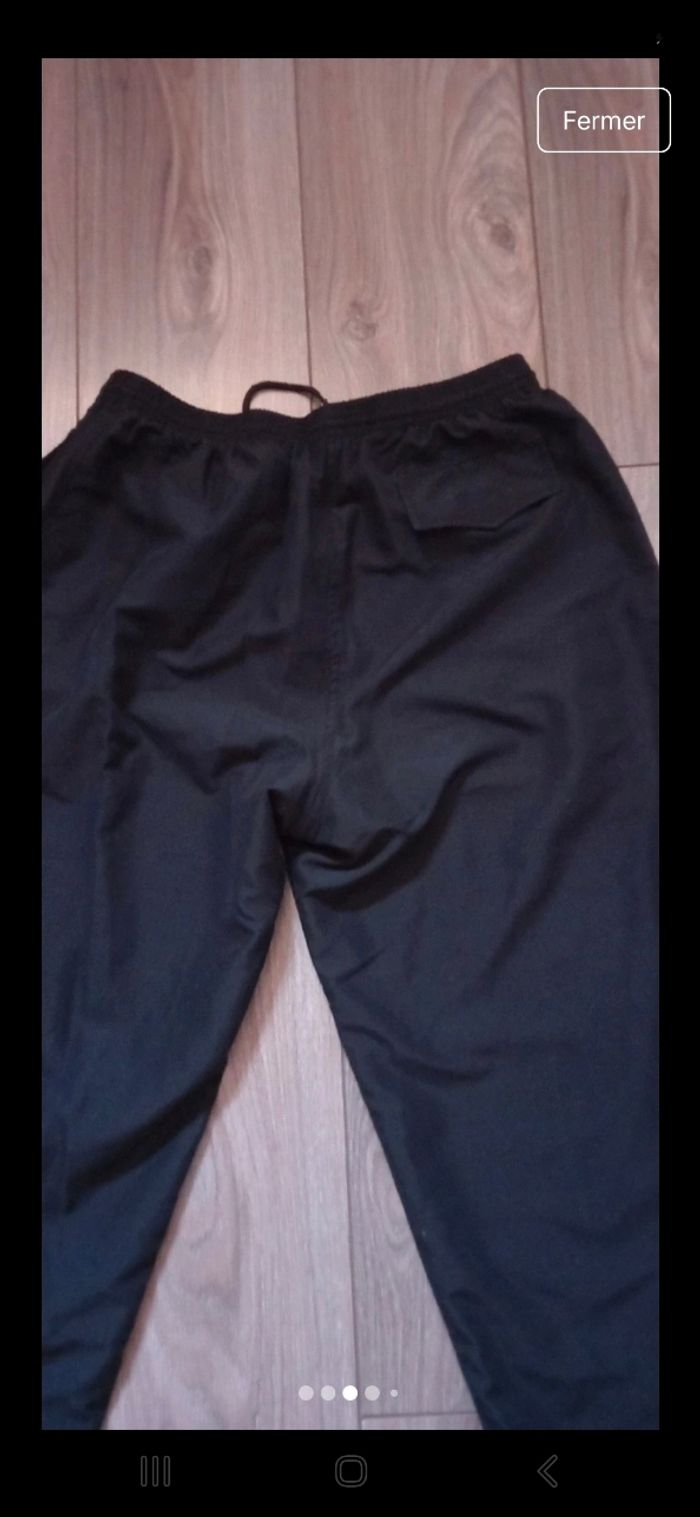 Bas  de Survetement  T XL " MACRON " NEUF - photo numéro 3