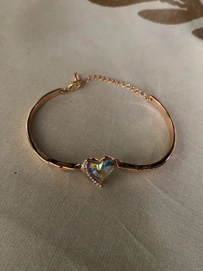 Collier boucles d’oreilles et bracelets - photo numéro 3