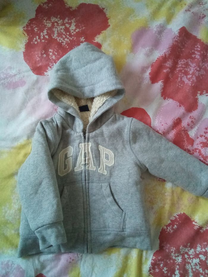 Gilet à capuche Gap 18-24mois - photo numéro 2