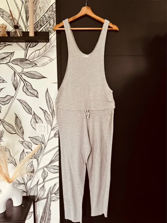 Taille 36 ~ S combinaison salopette femme Pull & Bear grise 🌷