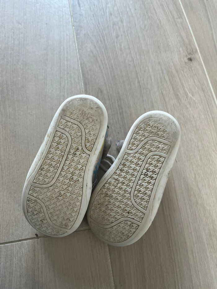 Chaussure GBB taille 23 - photo numéro 3