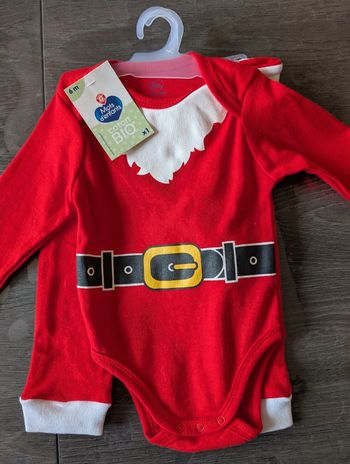 Tenue noël complète neuve