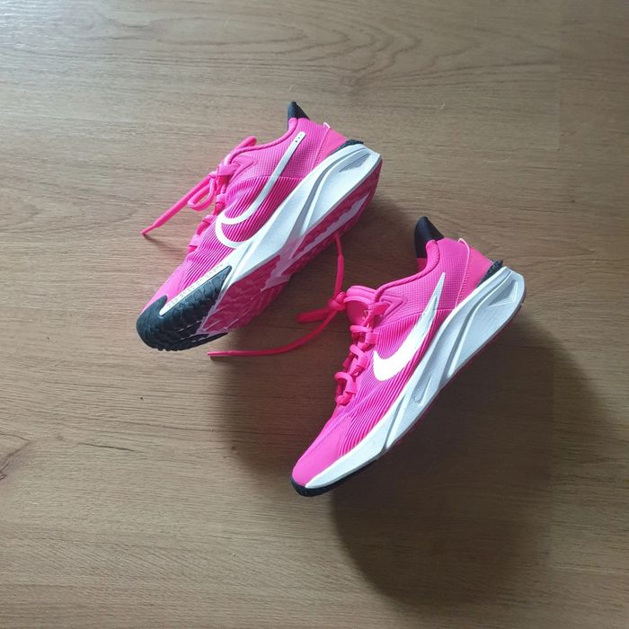 💜 Chaussures de running enfant Star Runner 4
NIKE
Pointure 38 #emyfleury_pointure38femme - photo numéro 4