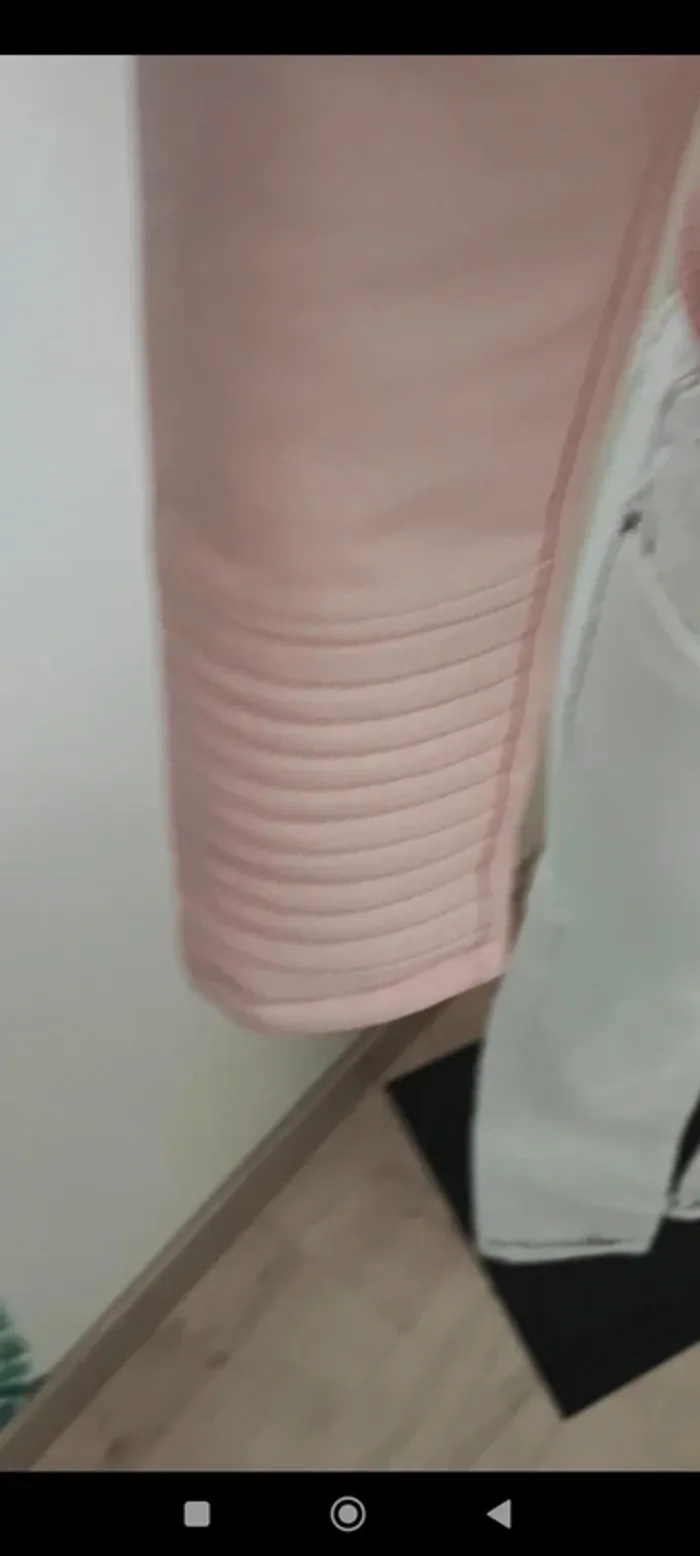 Veste simili cuir rose taille 38. - photo numéro 4